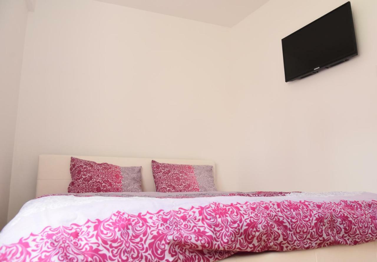 Kiara Apartments סקופיה מראה חיצוני תמונה